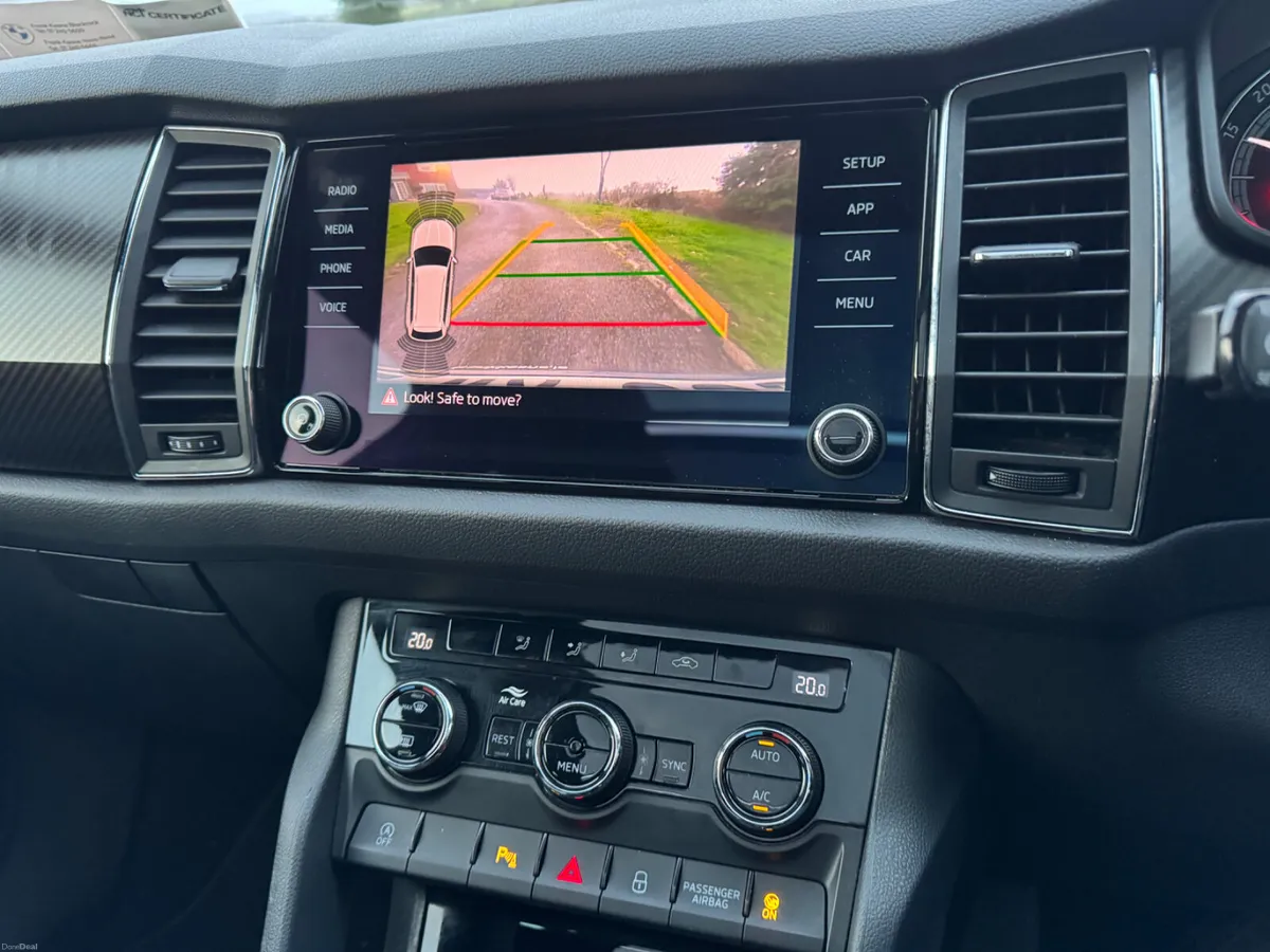 Skoda Kodiaq 2019 Sportline auto pan roof - Image 3
