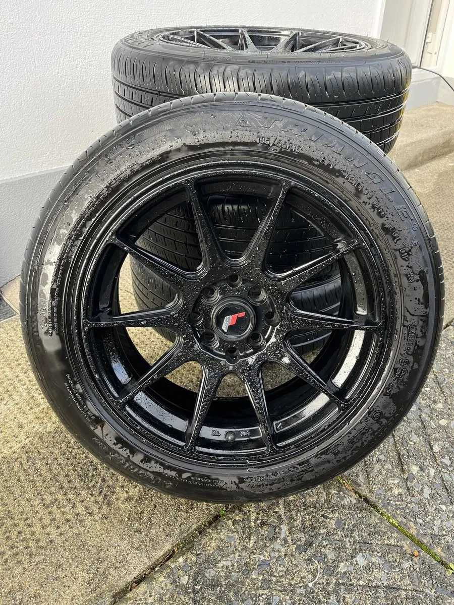 Alloy wheels only used few weeks - Image 1
