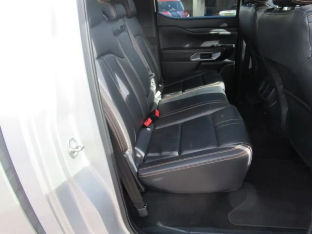 2.0 TD EcoBlue Wildtrak Pickup Double Cab 4dr Dies - Image 3