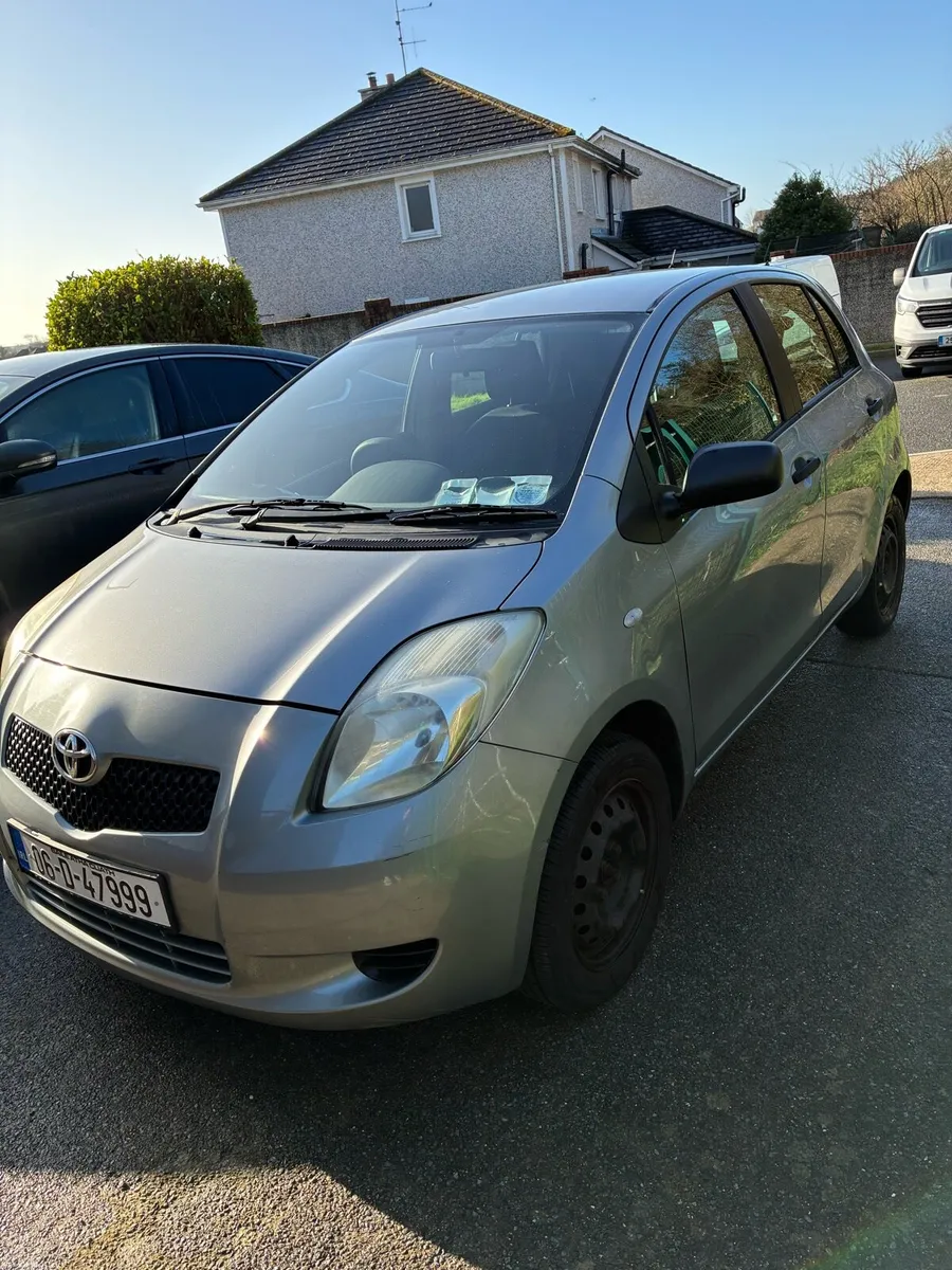 Toyota Yaris 1.0 petrol 2006 - Image 1