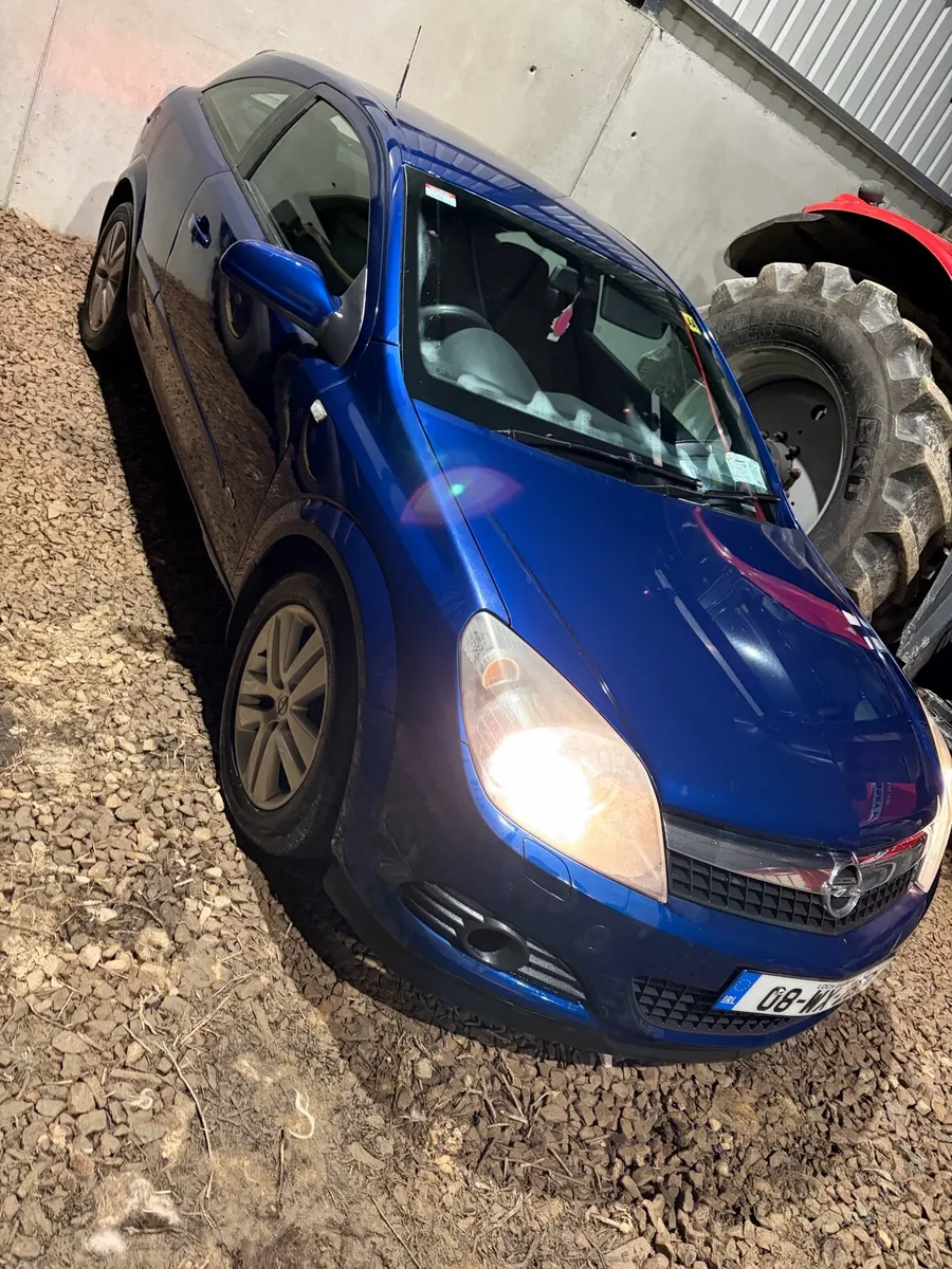 Opel Astra 2008 - Image 4