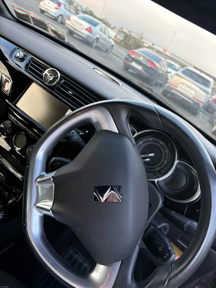 Citroen DS 3 - Image 2