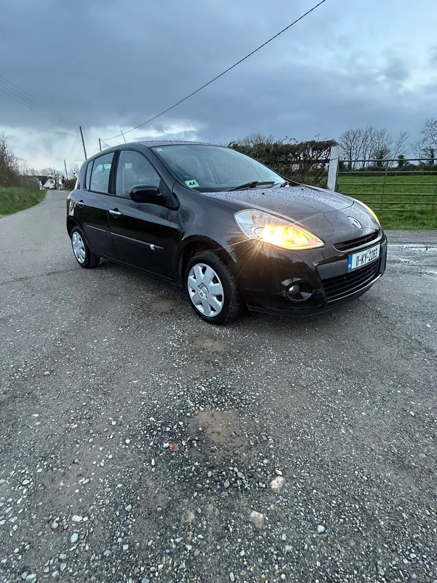 2011 Renault Clio 1.2 royale - Image 3