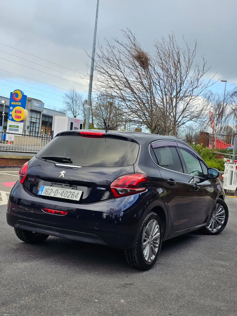 Peugeot 208 2016 Automatic - Image 2