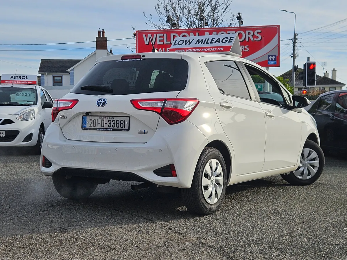 Toyota Vitz 2020 - Image 4