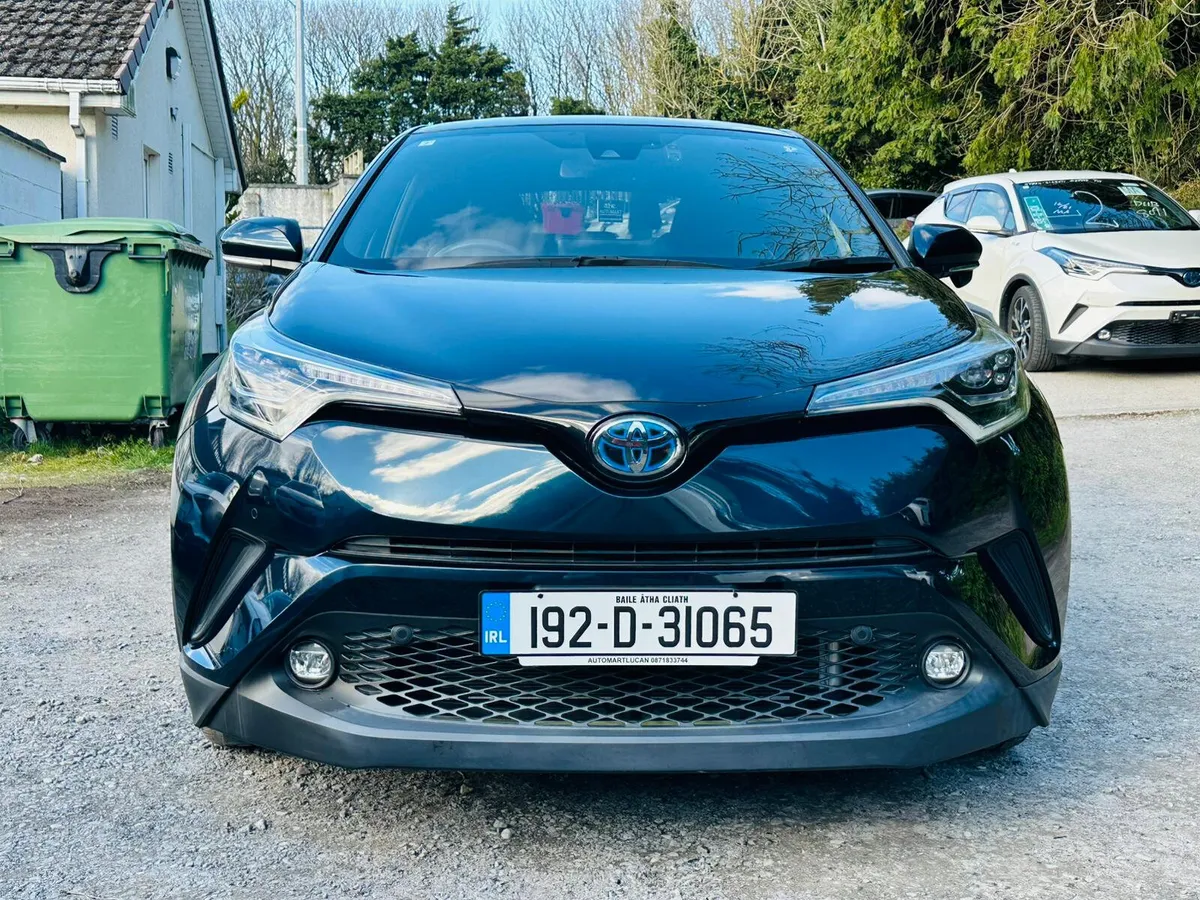 TOYOTA CH-R 2019  HYBRID  AUTOMATIC 🔥 - Image 2