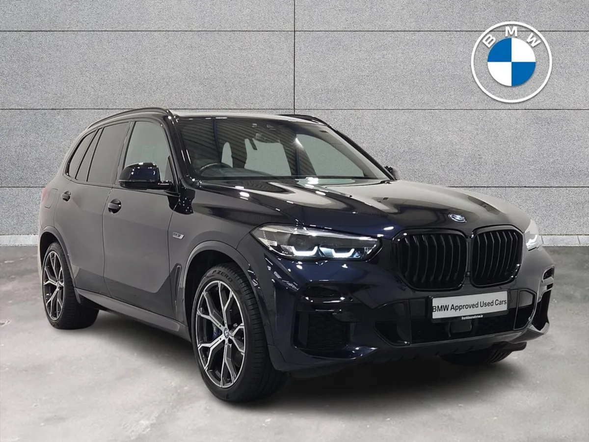 BMW X5 xDrive45e xLine - Image 1