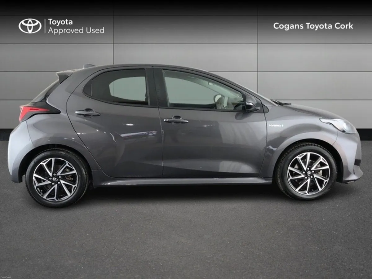 Toyota Yaris L/SPORT MOBILE MONO 4DR AUTO - Image 3