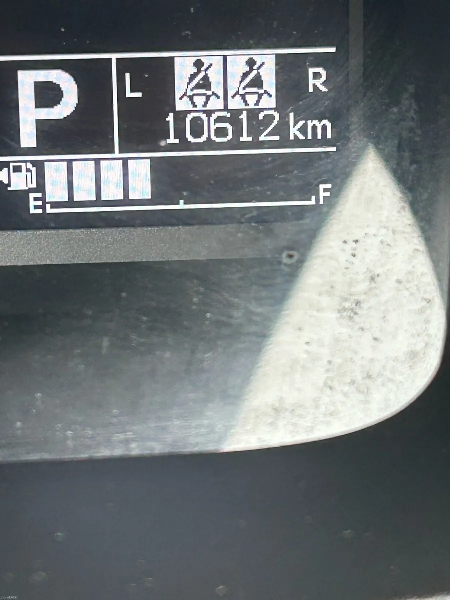 2023(232) Suzuki Ignis 1.2 petrol/hybrid auto 10km - Image 2