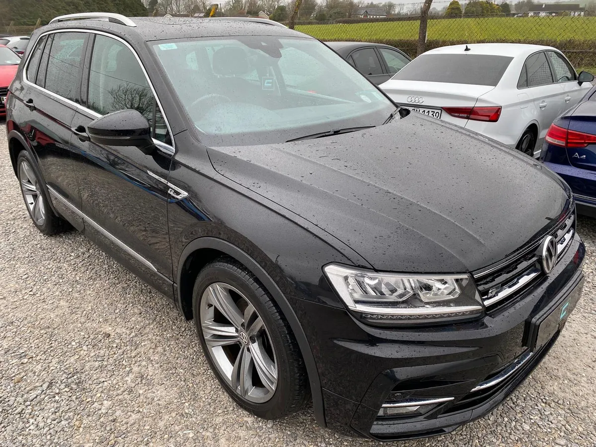 Volkswagen Tiguan R-Line - Image 4