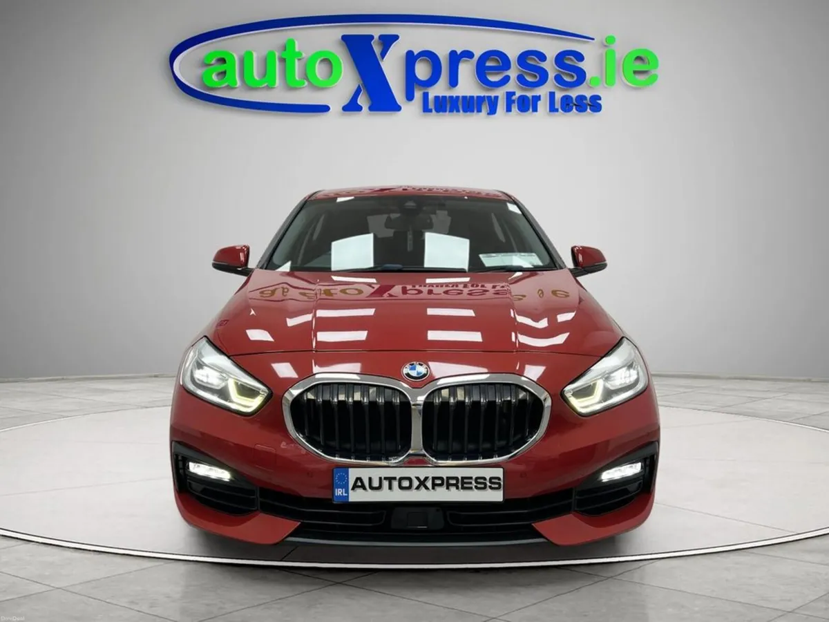 BMW 1-Series 118D PLAY Automatic, Reversing camera - Image 3