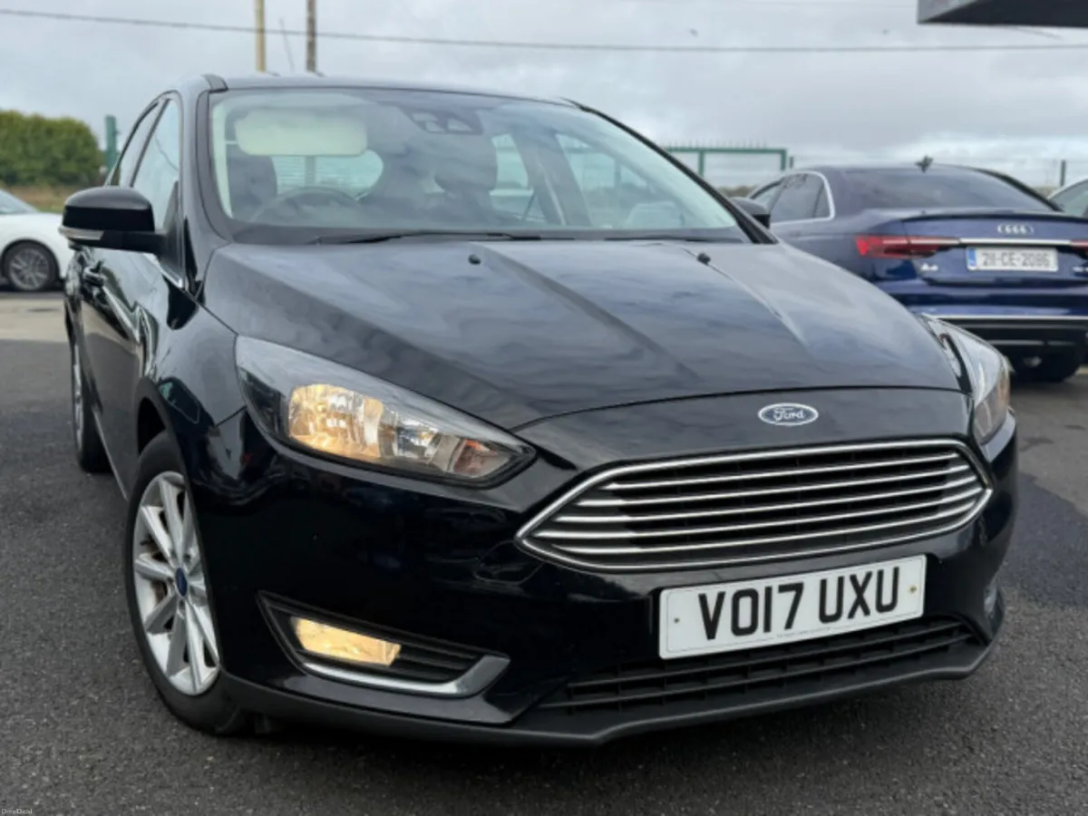 Ford Focus TITANIUM TDCI - Image 2