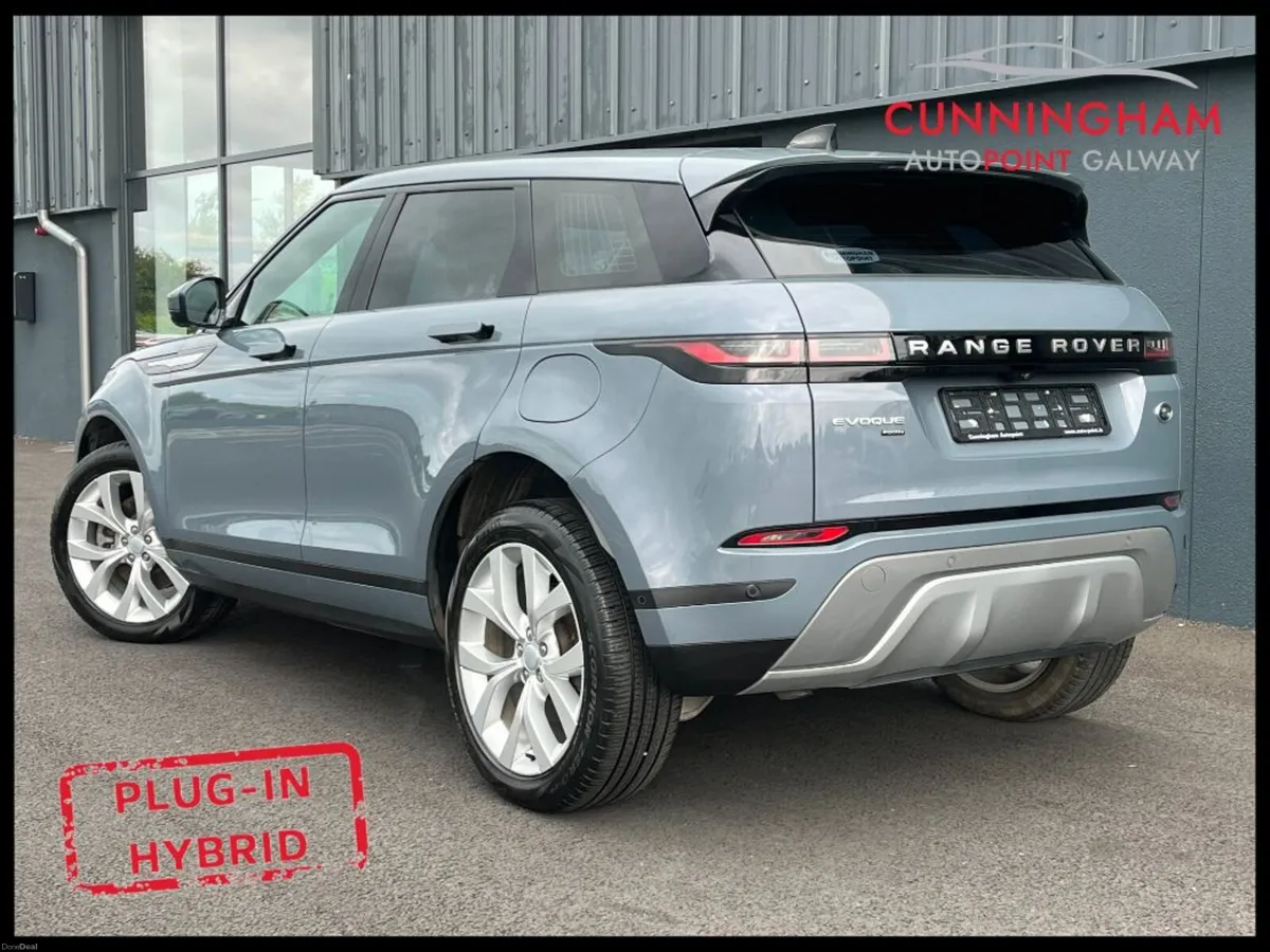 Land Rover Range Rover Evoque P300e SE Auto - Image 2