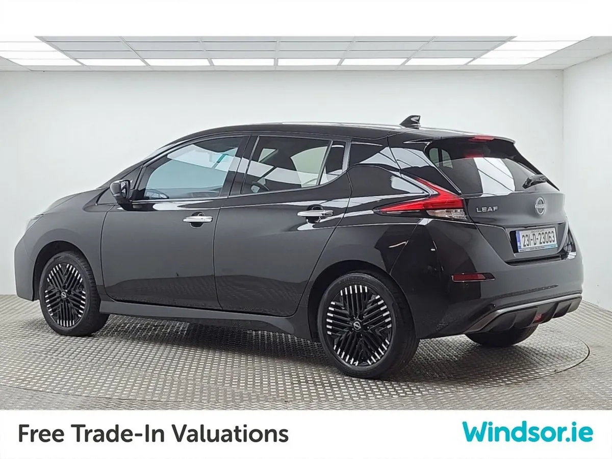 Nissan Leaf Leaf SVE 62 kWh** Top Spec + Big Batte - Image 4