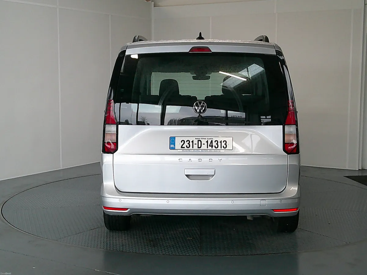 2023 Volkswagen Caddy Maxi Life - Image 6