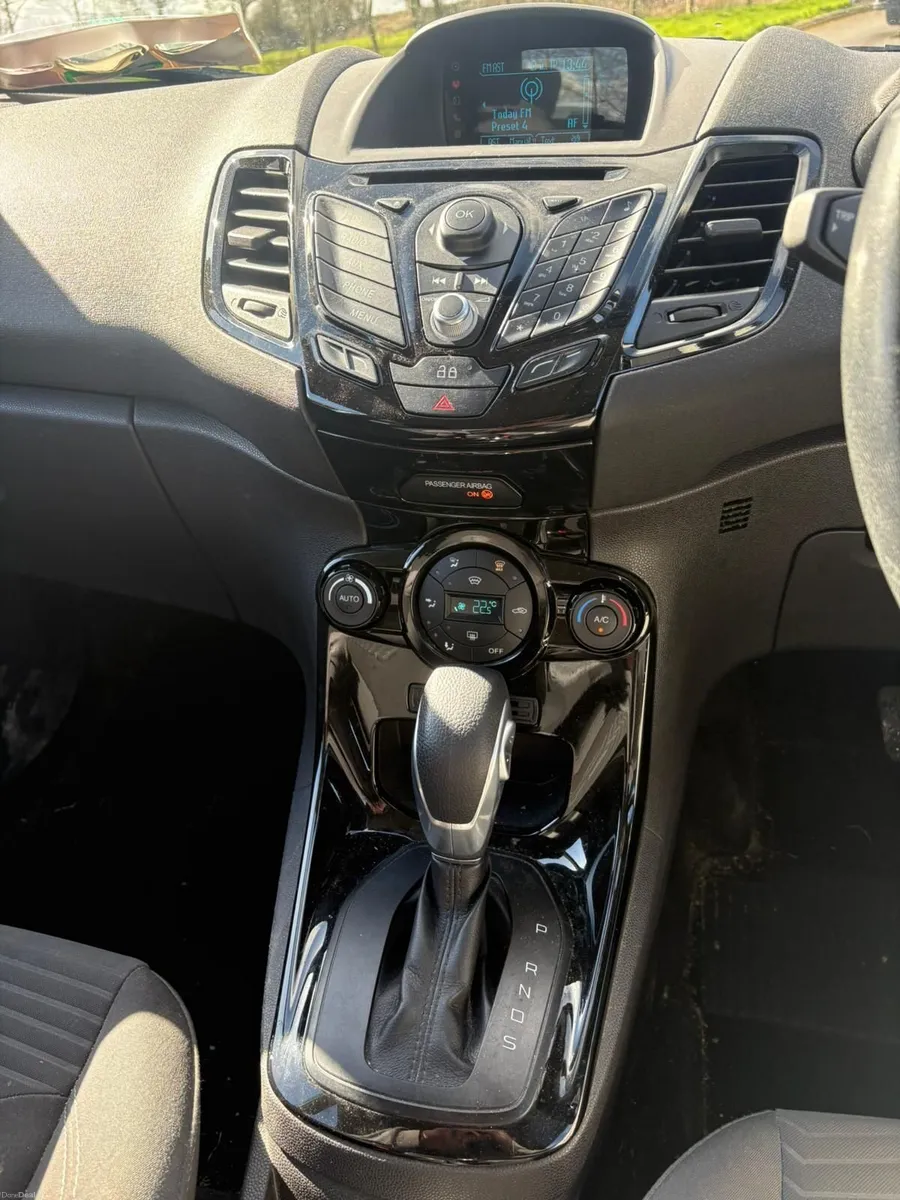 Ford Fiesta 2013 - Image 4