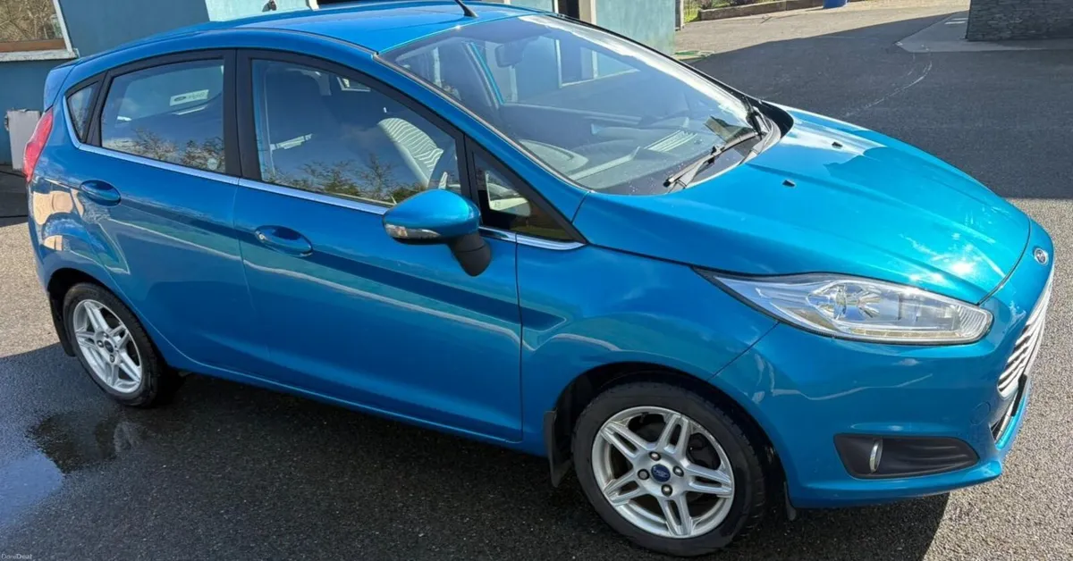 Ford Fiesta 2013 - Image 2