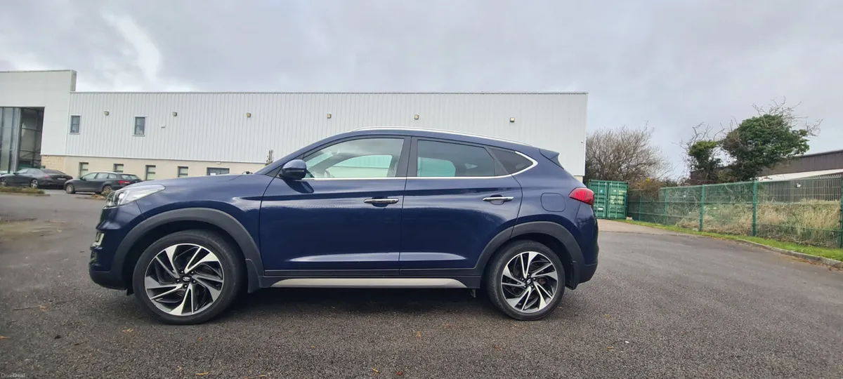 Hyundai Tucson Executive Plus, SUV, 2019, Service - Image 2