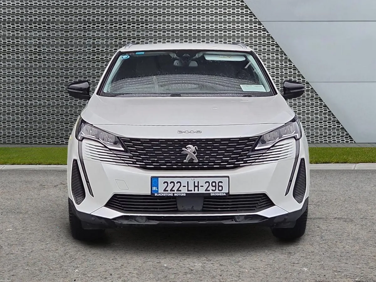 Peugeot 3008 1.5 BlueHDi 130bhp Allure - Image 2