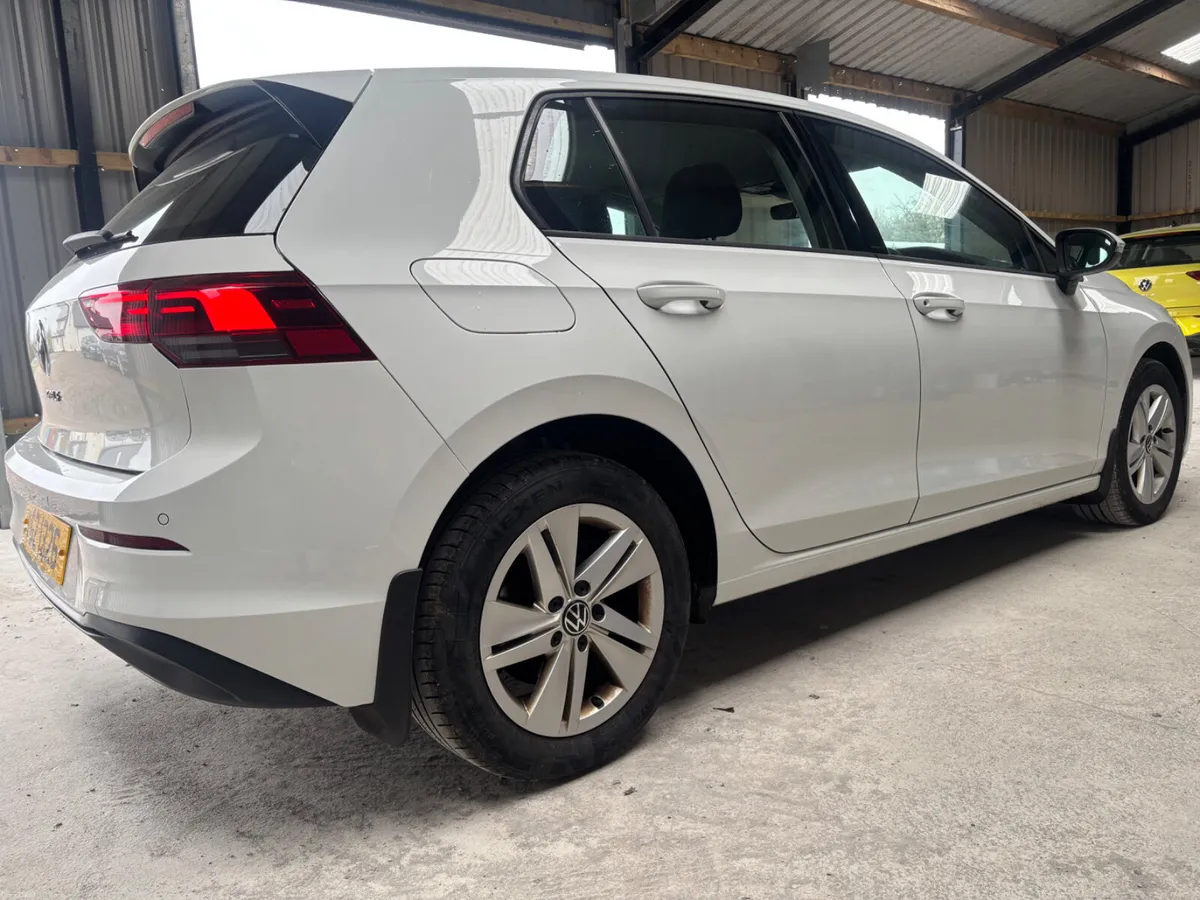 LOW MILAGE  1 OWNER Volkswagen Golf 2021 - Image 3