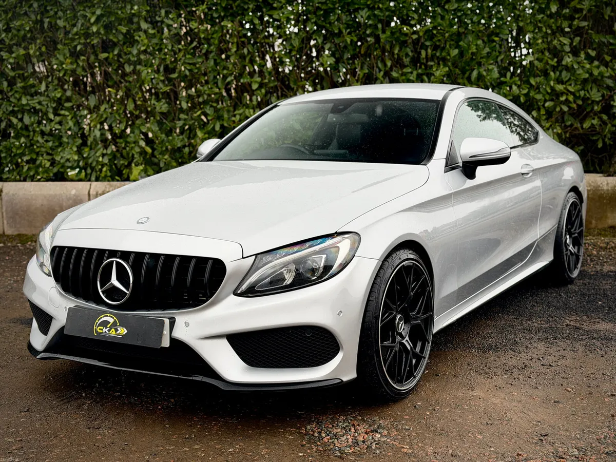 Mercedes-Benz C-Class 2016 AMG Line *20" ALLOY'S* - Image 4