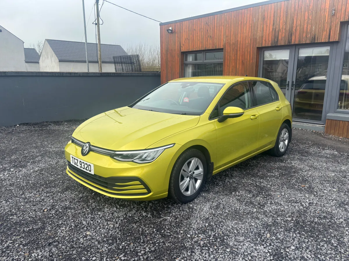 LOW MILAGE 1 OWNER Volkswagen Golf 2021 2.0L - Image 2