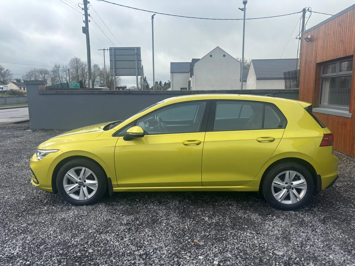 LOW MILAGE 1 OWNER Volkswagen Golf 2021 2.0L - Image 3