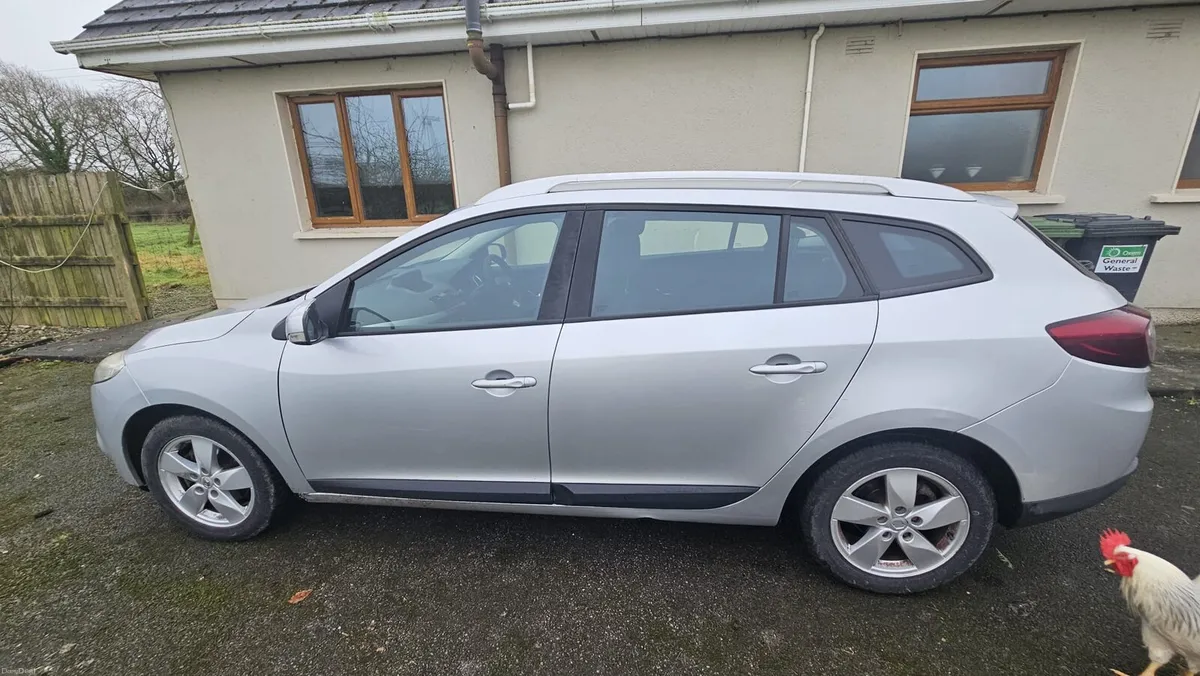 Renault Grand Megane 2010 Diesel Estate - Image 3