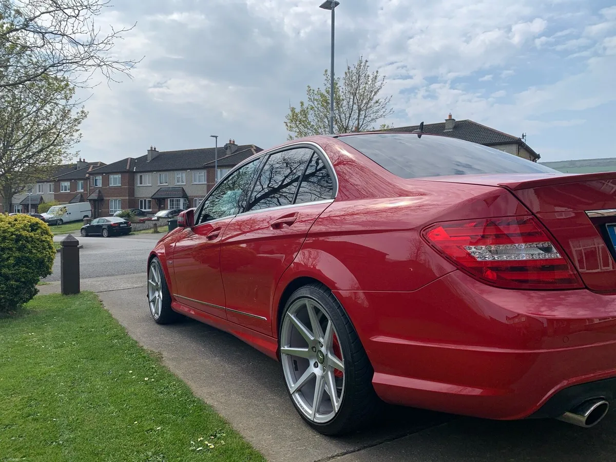Mercedes C220 CDI AMG line - Image 3
