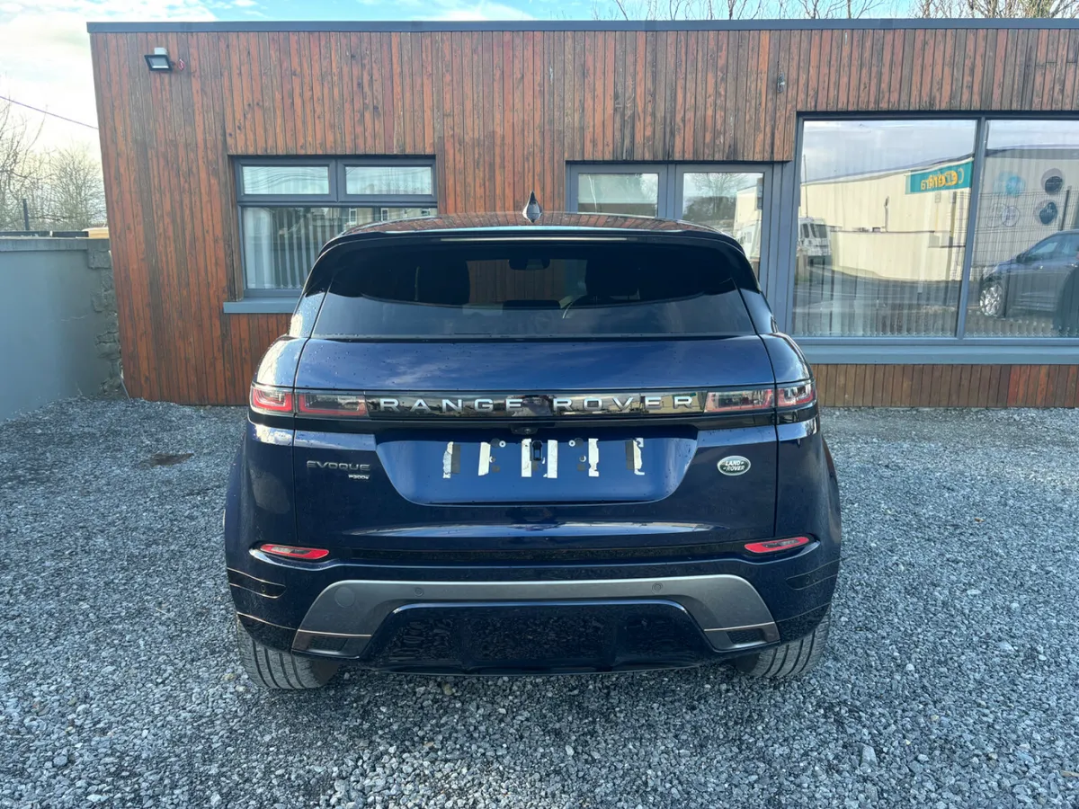 Land Rover Range Rover Evoque 2023 - Image 4