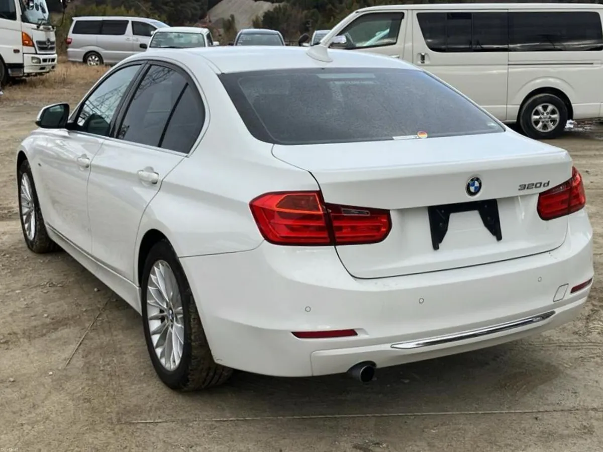 151 BMW 320d luxury • Coming soon - Image 4