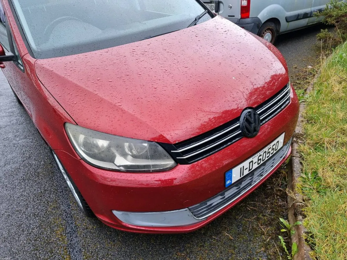 Automatic 2011 VW Touran 1.4tsi petrol 7seater - Image 1