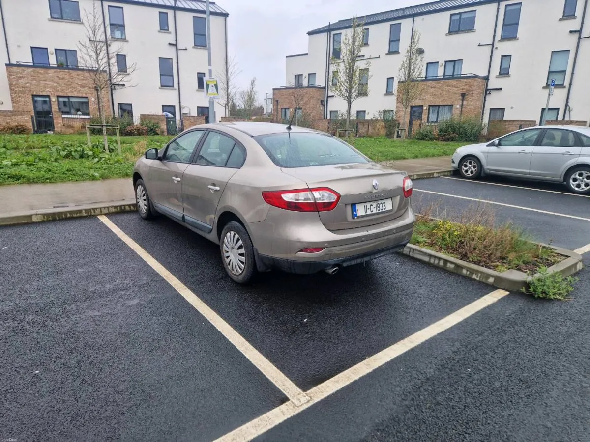 2011 Renault fluence 1.5 dci nct and tax - Image 2