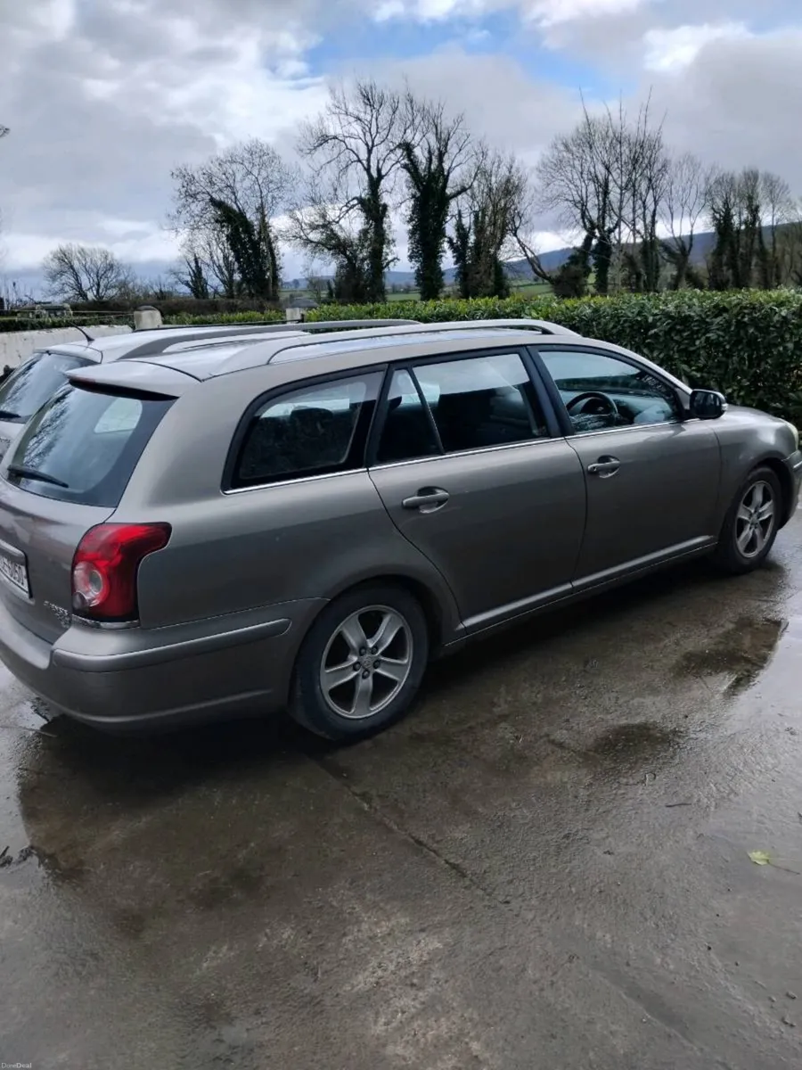Toyota avensis - Image 1