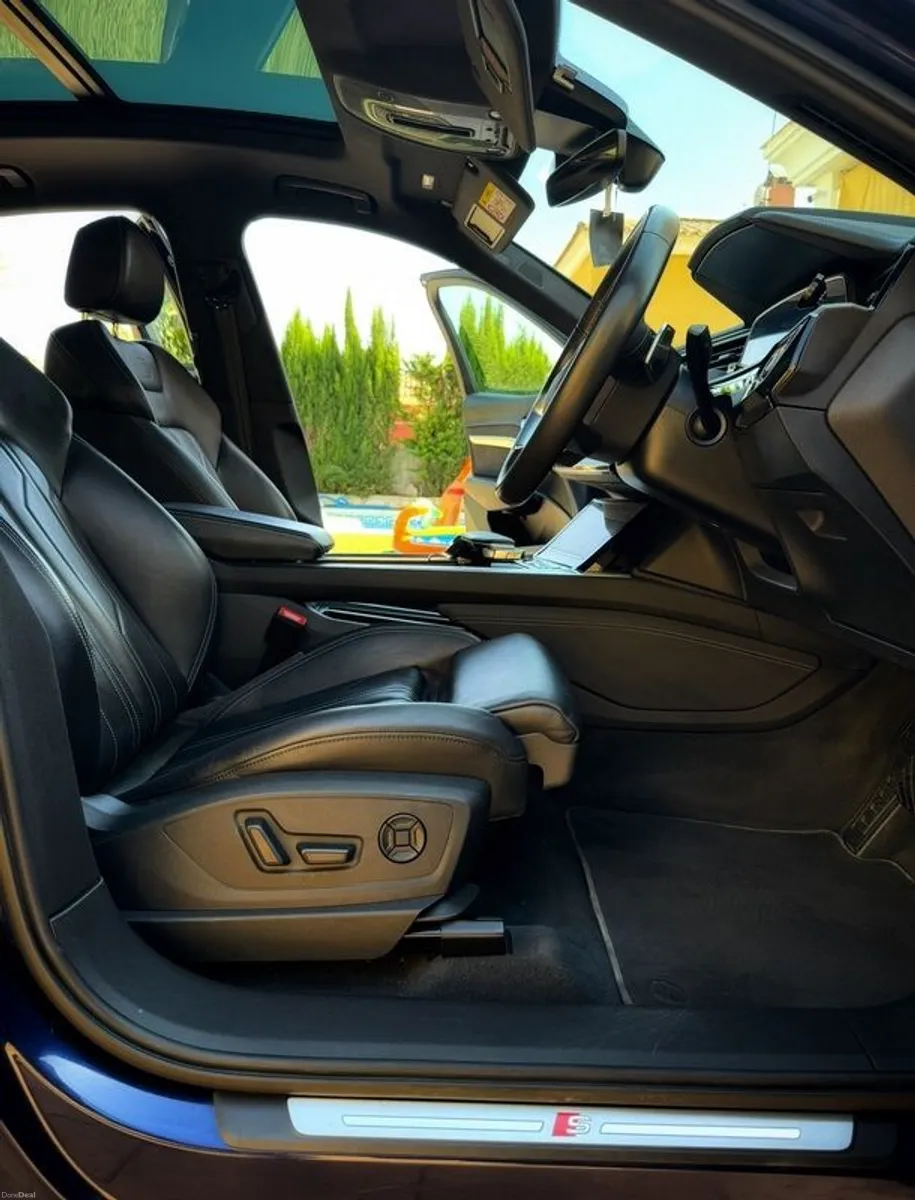 Audi E-Tron 55 Launch Edition - 3 Year Warranty - Image 4