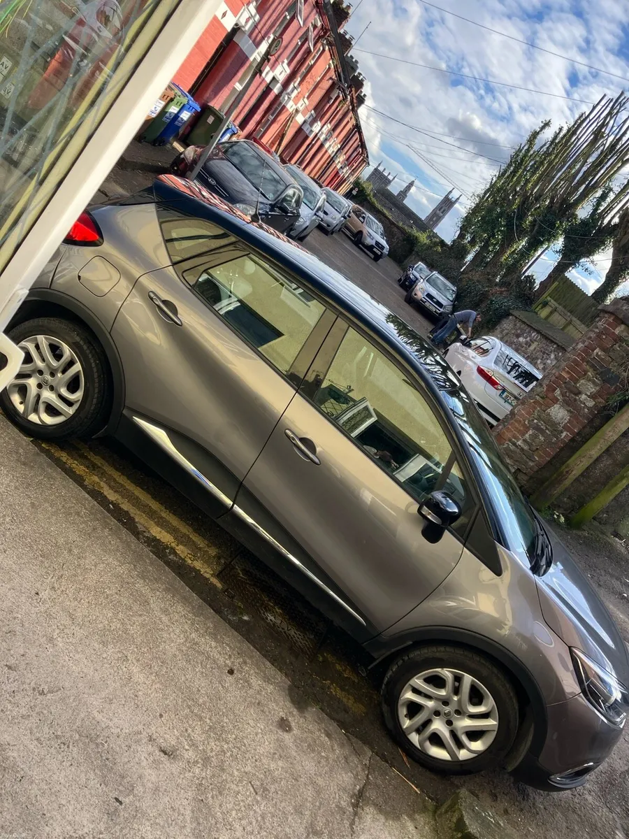 Renault Captur 1.5 Diesal - Image 4