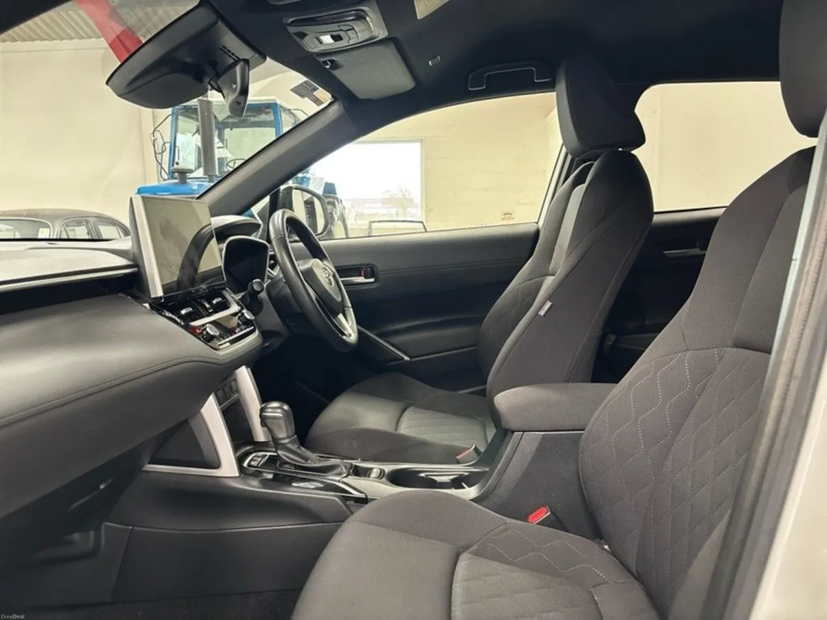 Toyota Corolla Cross SPORT 1.8 HYBRID AUTO - Image 6
