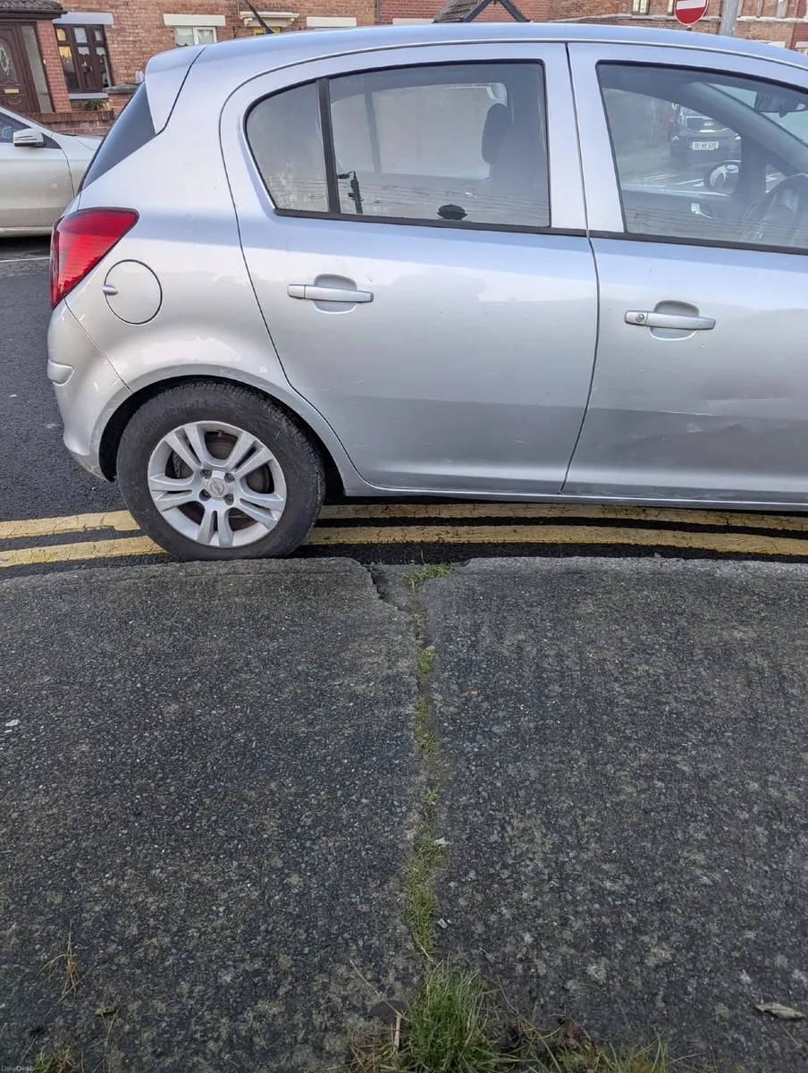 Vauxhall Corsa 2009 - Image 3