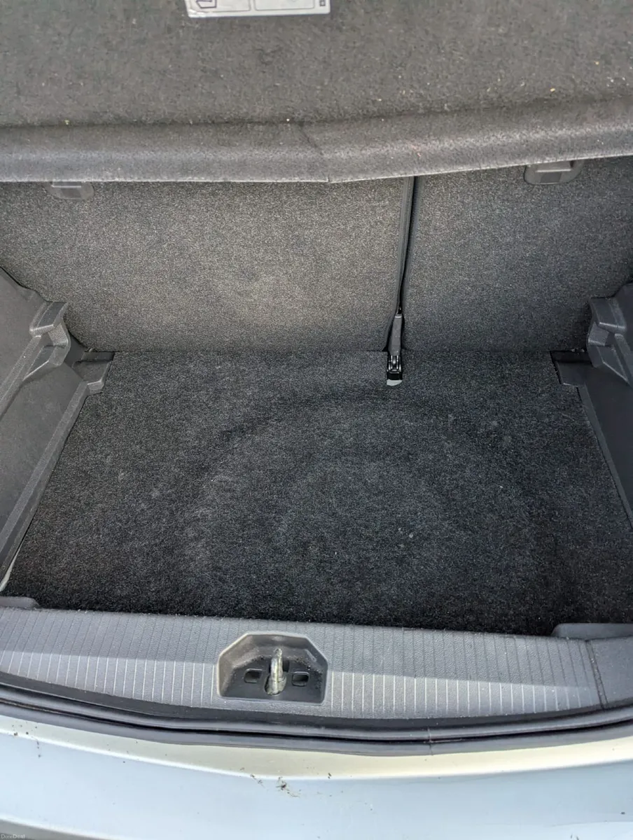 Vauxhall Corsa 2009 - Image 2