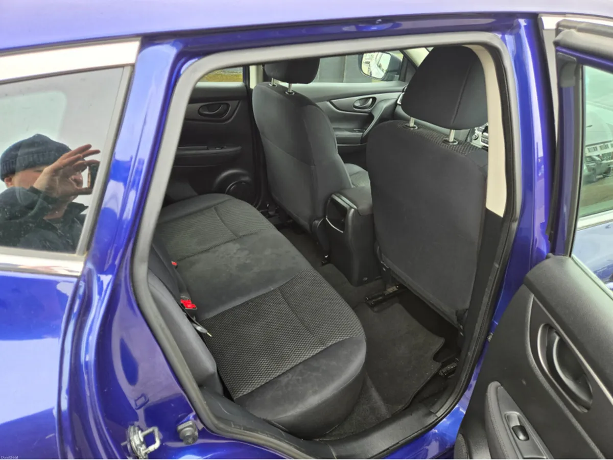 Nissan Qashqai 1.5 DCI VISIA 110PS 5DR FRESH NCT A - Image 2