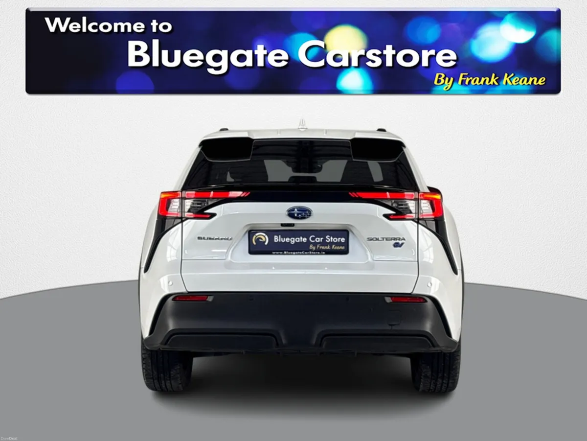 Subaru Solterra TOURING EV AWD DUAL PANORAMIC GLAS - Image 3