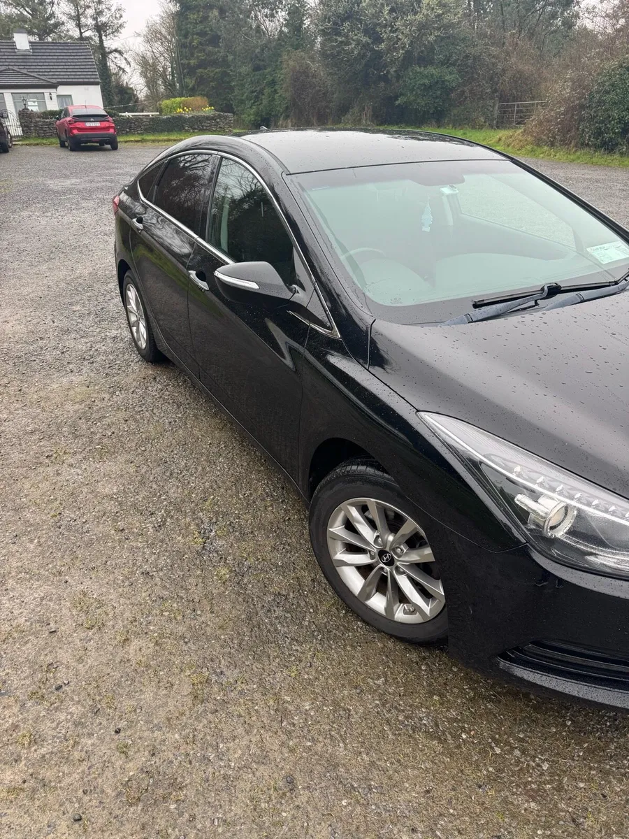 Hyundai. I40 Executive - Image 3