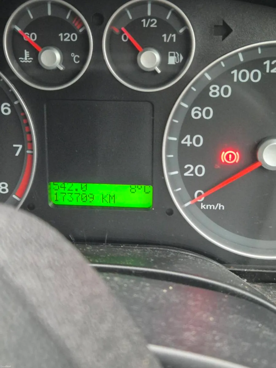 Car for sell - Image 2