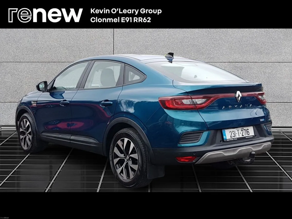 Renault Arkana ICONIC E-TECH HYBRID 145 AUTO - Image 3