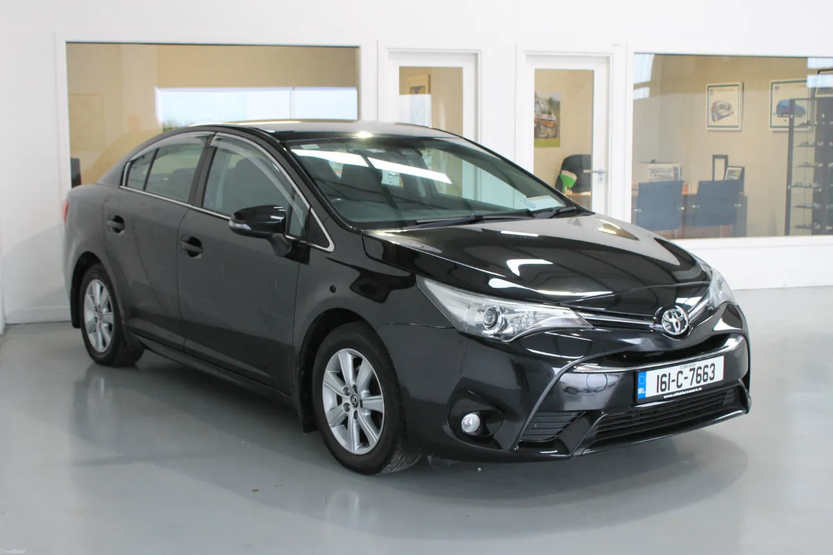 Toyota Avensis 2016 Aura FINANCE ARRANGED - Image 4