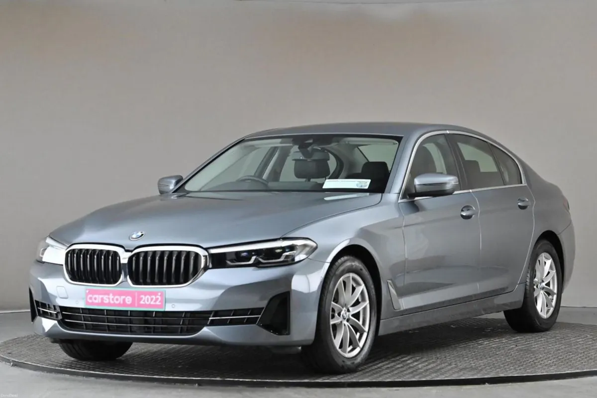 BMW 5-Series 520D SE 5SSA - Image 3