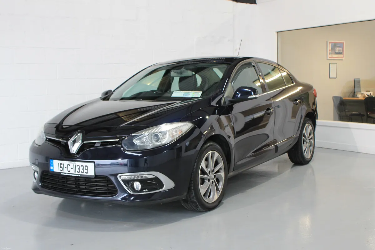 Renault Fluence 2015 R-Link FINANCE ARRANGED - Image 1