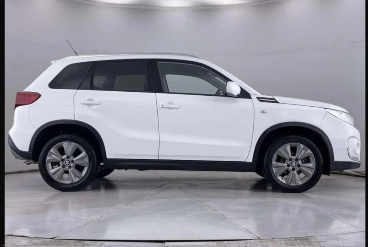 191 Suzuki Vitara  1.0 SZT - Image 2