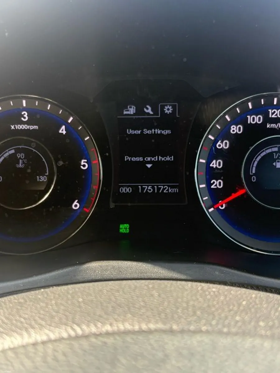 2015 Hyundai I40 (152) - Image 2