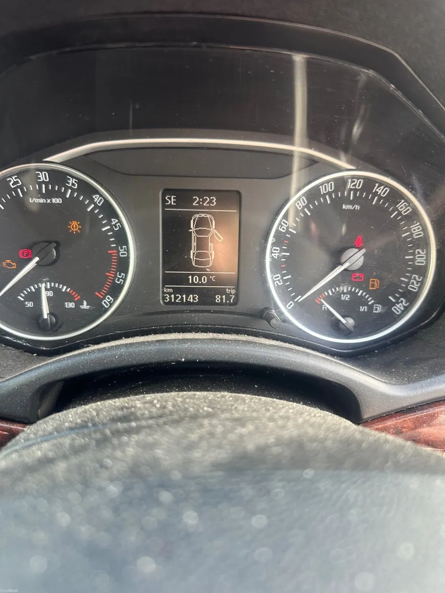 Skoda Octavia 2012 - Image 2